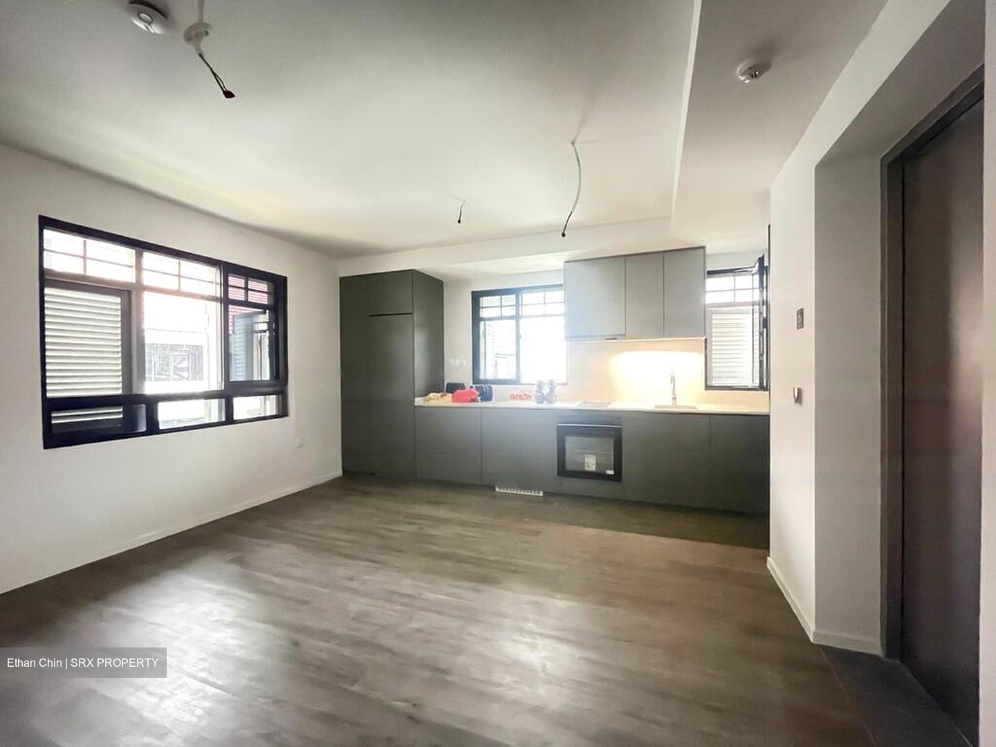 Avenue South Residence (D3), Apartment #489898601